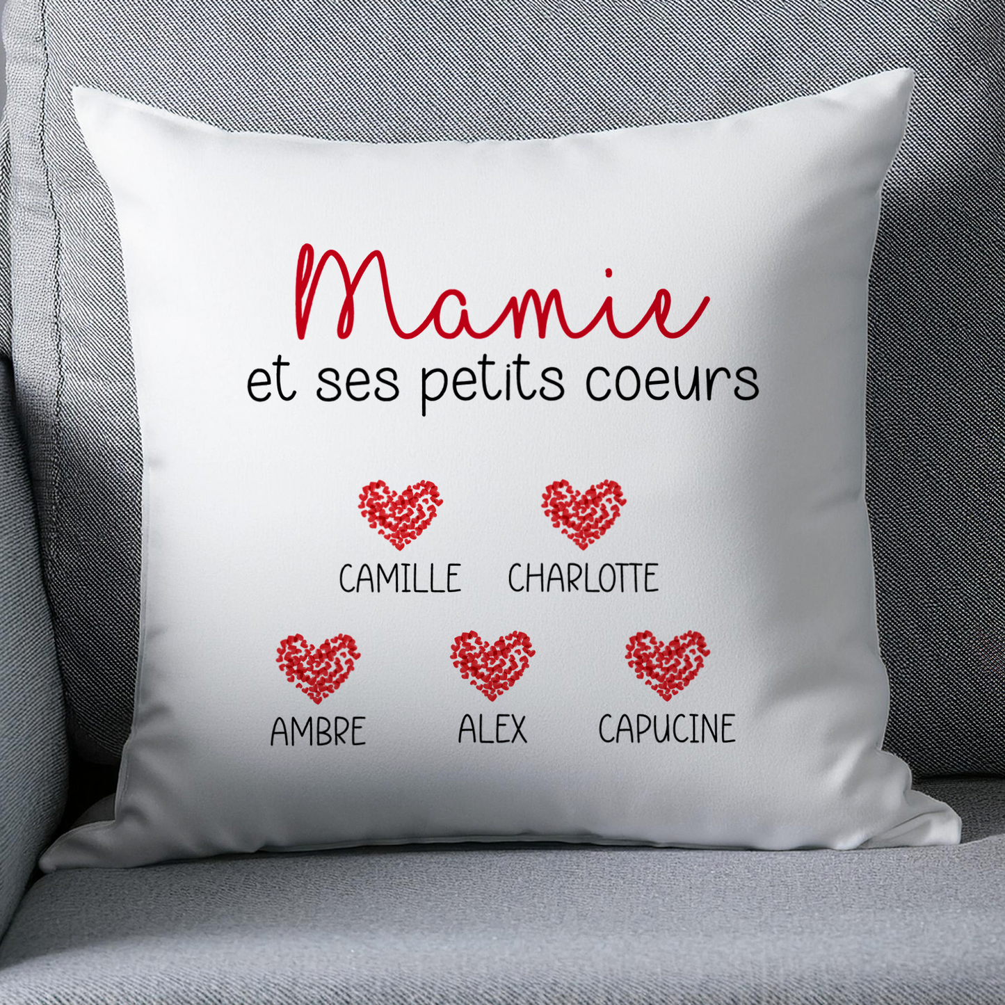 Coussin personnalisé Mamie et ses petits coeurs avec prénoms – Cadeau touchant et unique