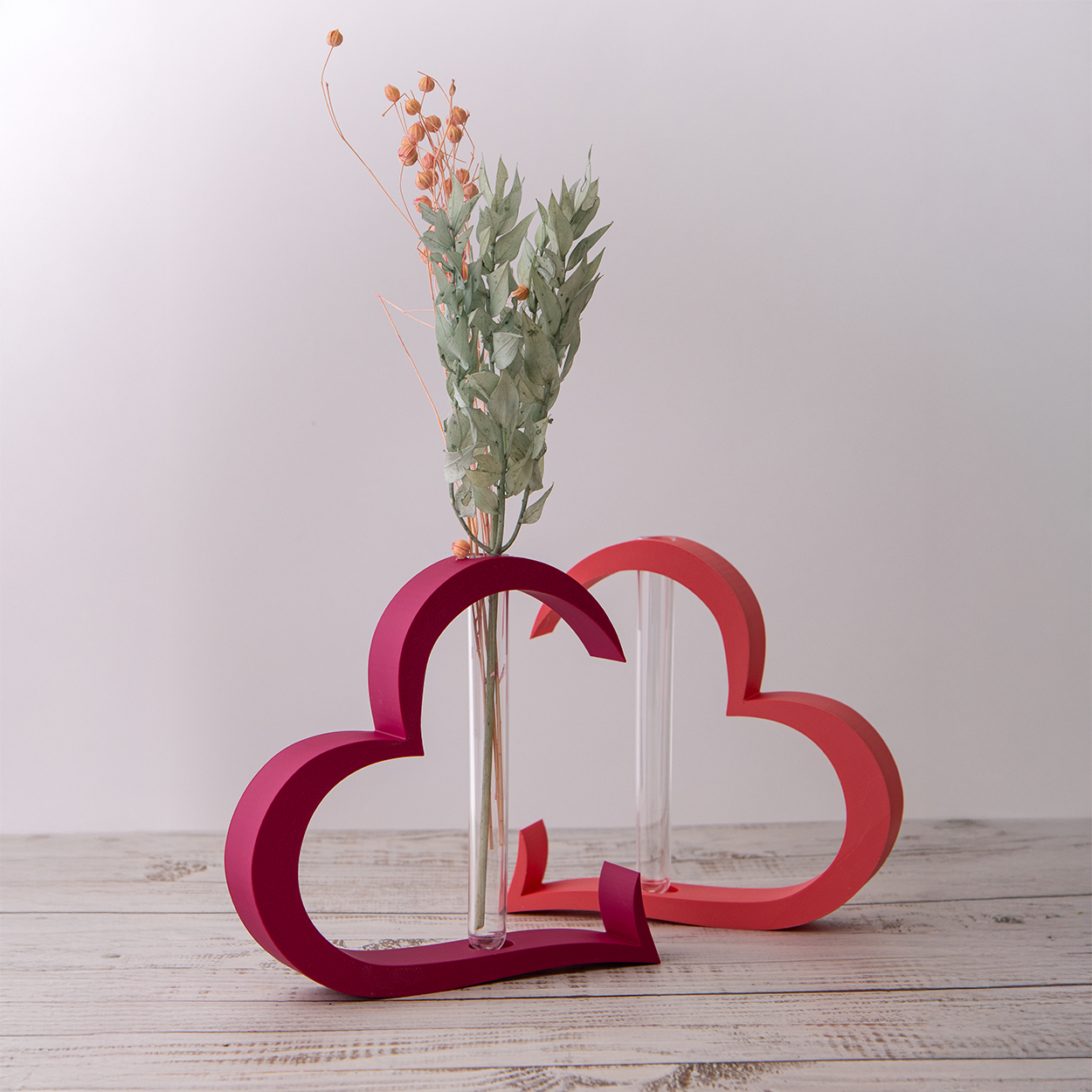 Vase Émeline en forme de cœur, imprimé en 3D, avec tube plastique, sans fleurs