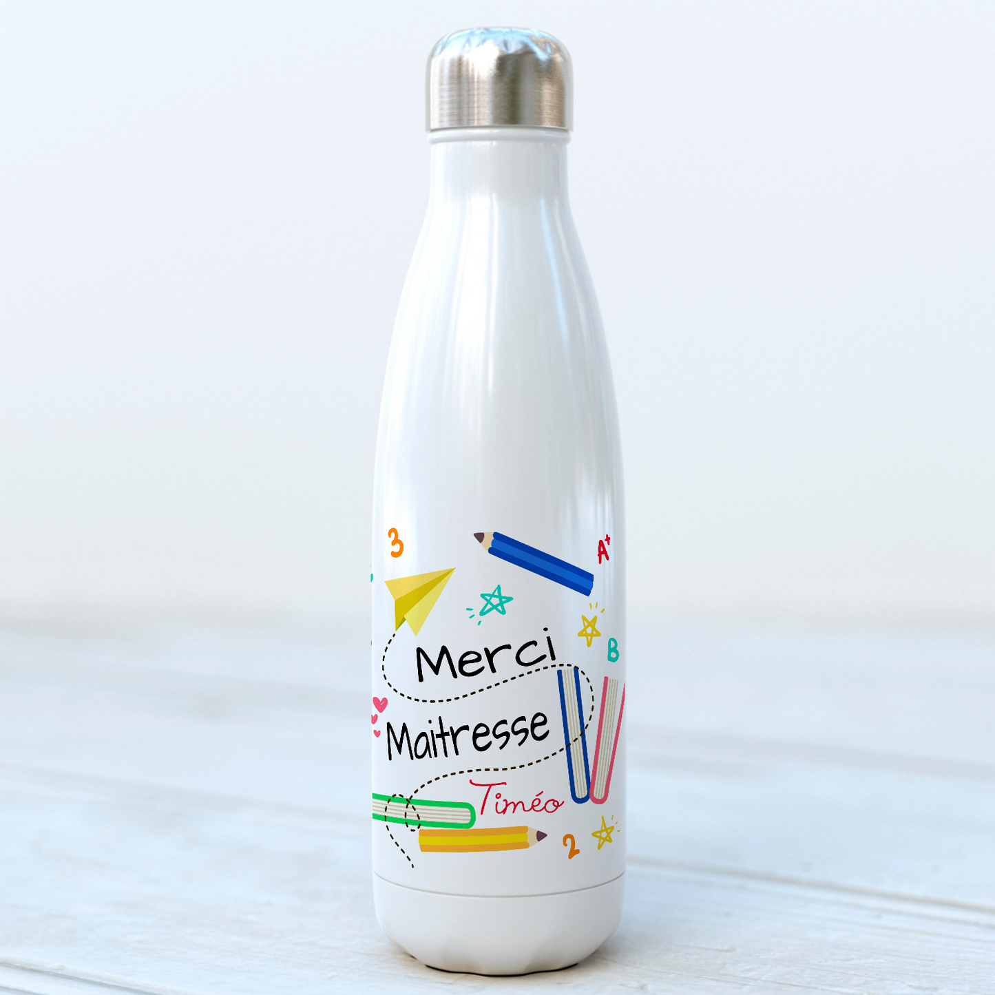 bouteille isotherme thermo personnalisée avec prénom merci maitresse d'école idée cadeau fin d'année scolaire