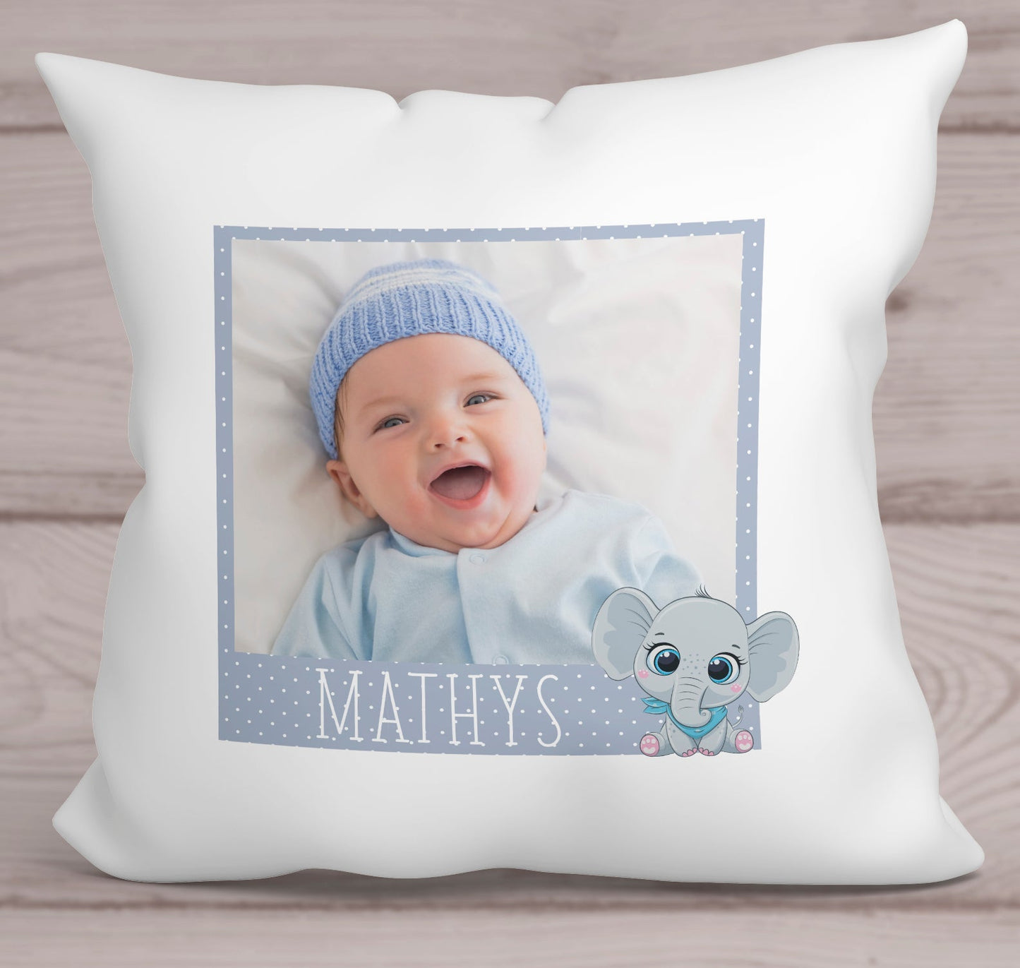 coussin photo personnalisé avec prénom pour bébé garçon
