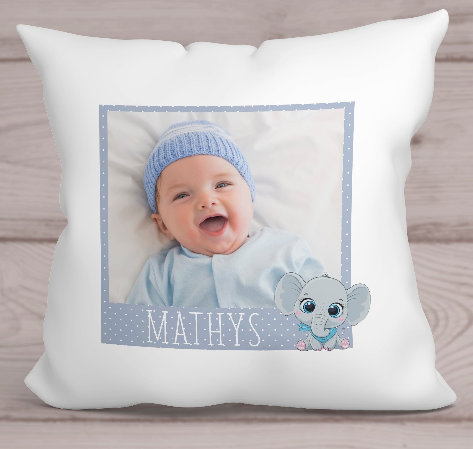 coussin photo personnalisé avec prénom pour bébé garçon