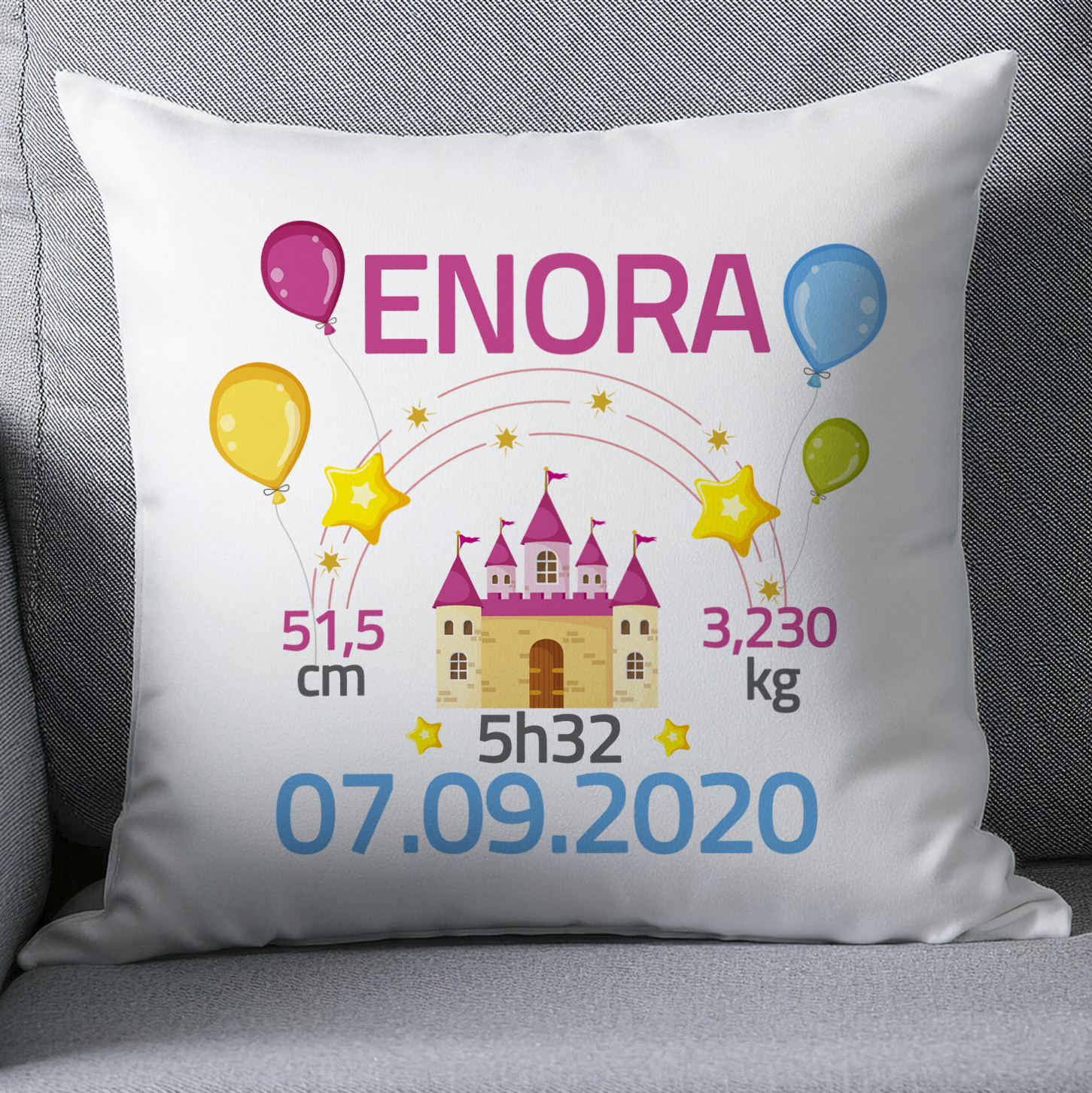 Coussin naissance personnalisé château de princesse bébé fille - Cadeau de naissance personnalisé 