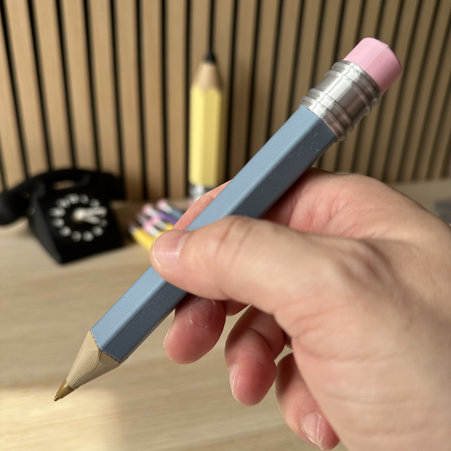 Crayon géant stylo bille bleu, recharge Bic incluse, impression 3D en Belgique