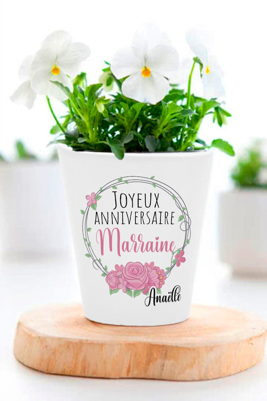 cadeau personnalisé marraine joyeux anniversaire. Pot de fleurs personnalisé