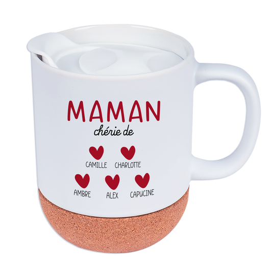 Mug personnalisé Maman chérie de avec prénoms et cœurs rouges