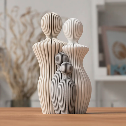 Statue design représentant un couple avec enfants – décoration familiale moderne