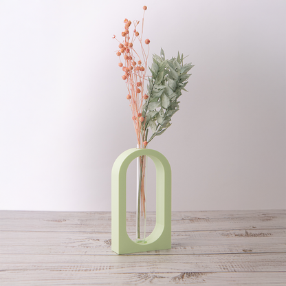 Vase Élia – Une touche verticale et poétique dans votre déco